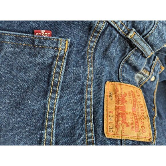 Levi's Men's Blue Dark-Wash Mid-Rise Distressed Leg Denim Jeans Size 34/32 - Picture 4 of 9